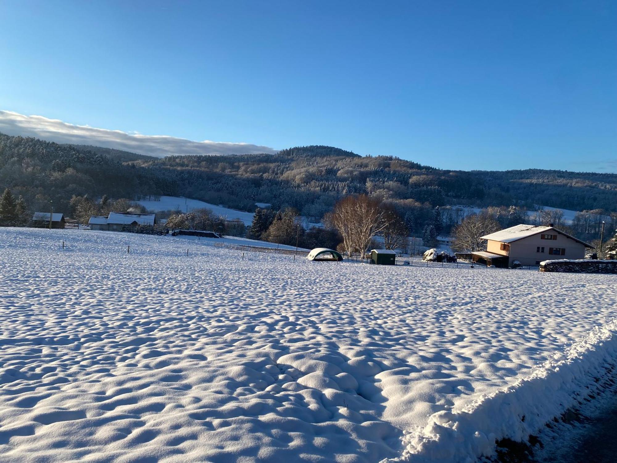 Aux Trois Gites La Chapelle  Buitenkant foto